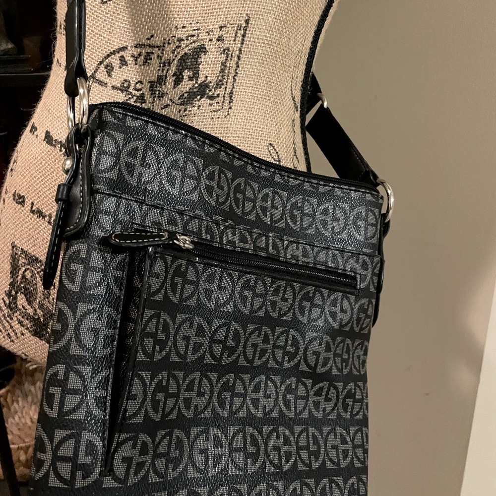 Crossbody Bag Giani Bernini